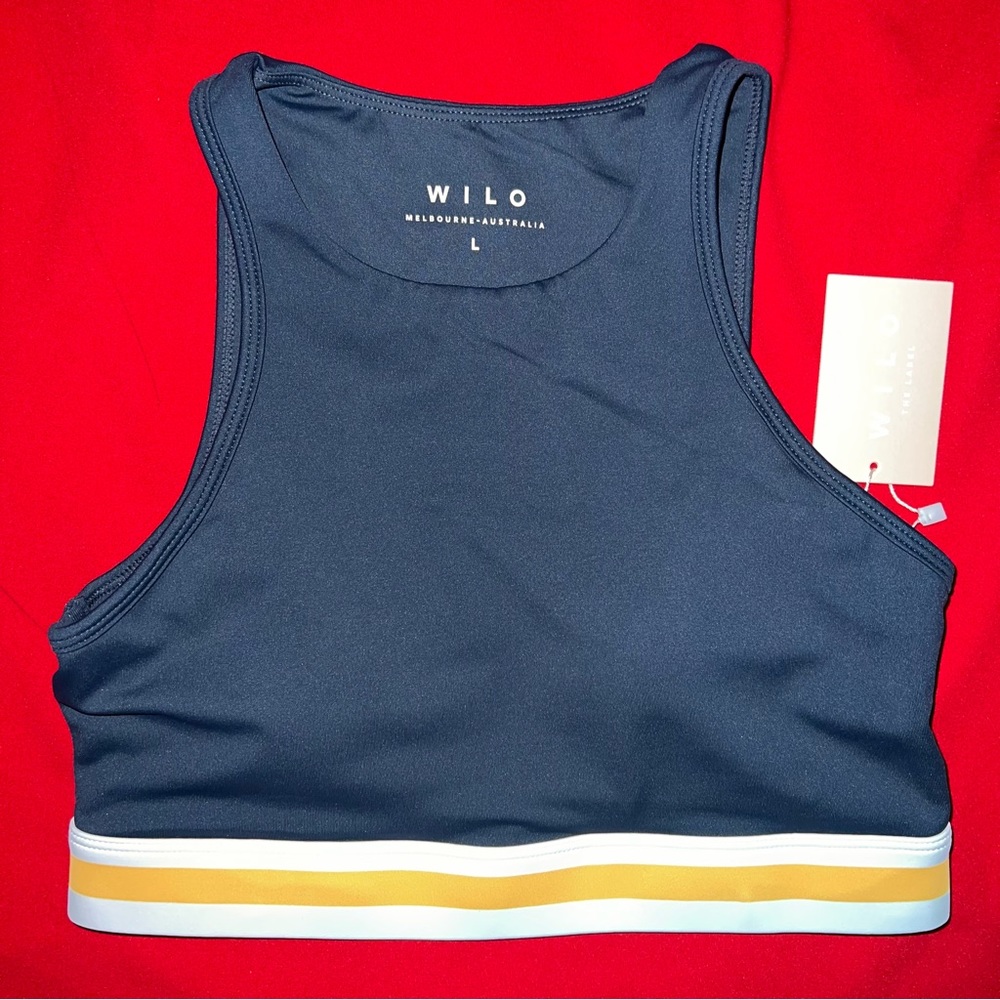 Authentic NWT - Picture 1 of 3